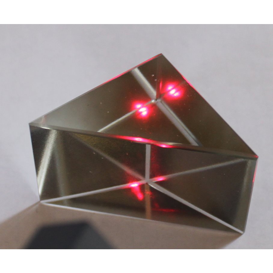 Prisma - rätvinkligt EN STL